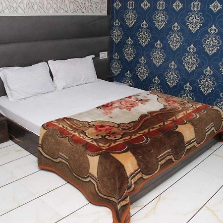 Hotel O Food Plaza Zirakpur Экстерьер фото